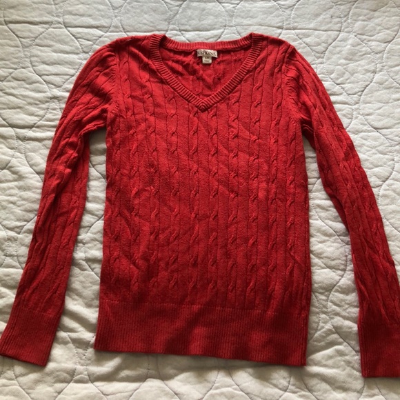 ⭐️ 4 for $10 red cable knit sweater - Picture 1 of 3
